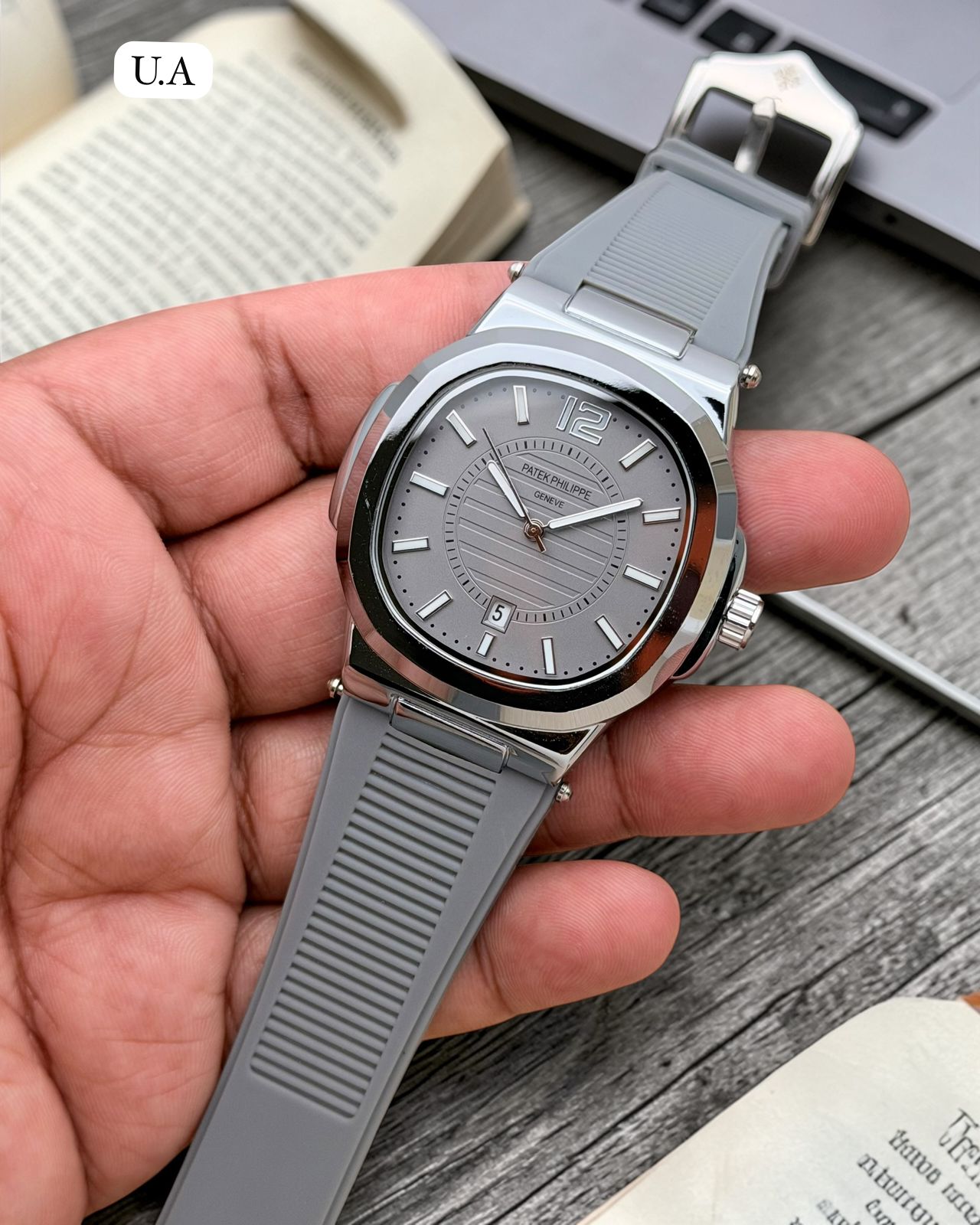 Patek Philippe Aquanaut Green Dial Rubber Strap